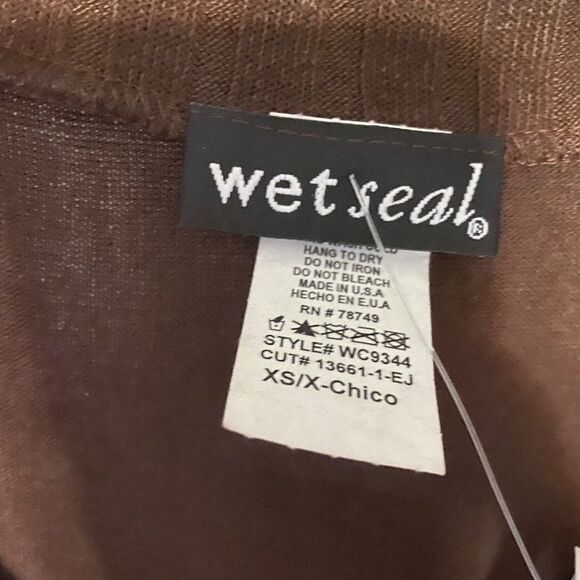 Wetseal brown sleeveless sweater - Picture 2 of 5